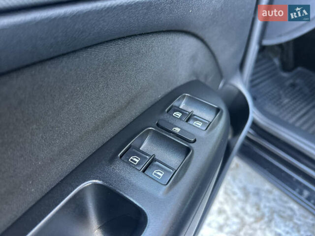 Чорний Шкода Октавія, об'ємом двигуна 1.8 л та пробігом 220 тис. км за 6590 $, фото 72 на Automoto.ua