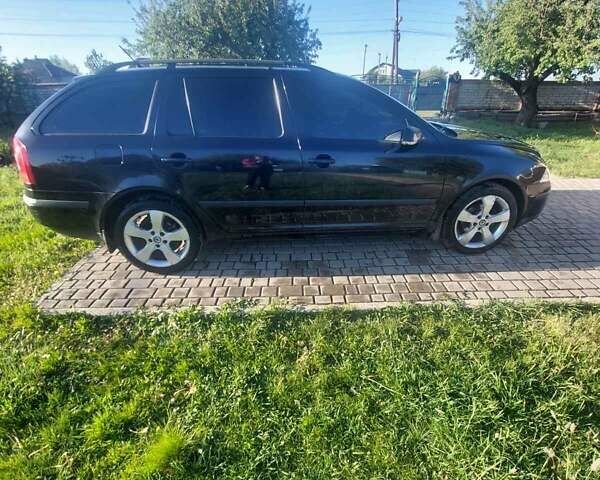 Черный Шкода Октавия, объемом двигателя 1.6 л и пробегом 193 тыс. км за 5500 $, фото 2 на Automoto.ua