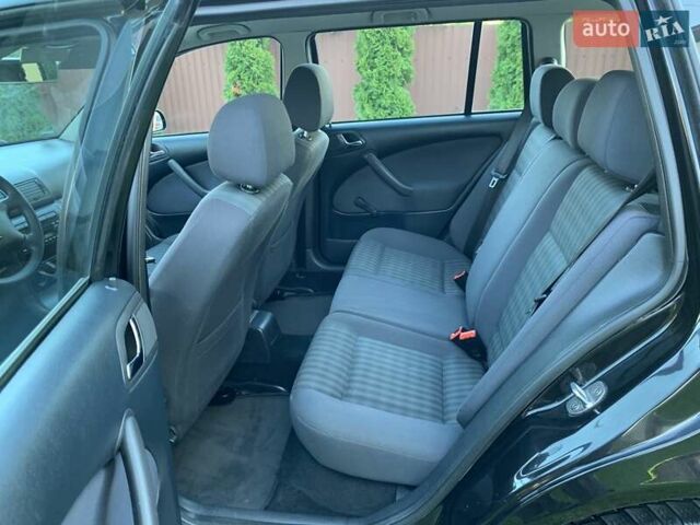 Черный Шкода Октавия, объемом двигателя 1.6 л и пробегом 200 тыс. км за 5999 $, фото 53 на Automoto.ua