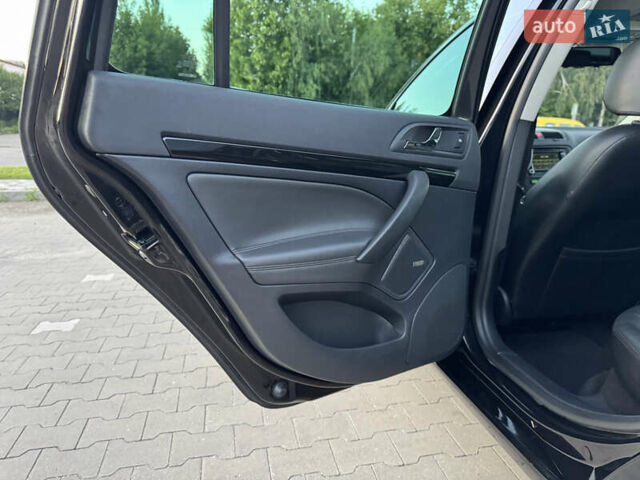 Чорний Шкода Октавія, об'ємом двигуна 1.8 л та пробігом 212 тис. км за 7750 $, фото 53 на Automoto.ua