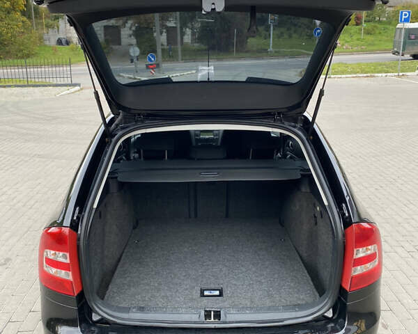 Чорний Шкода Октавія, об'ємом двигуна 1.8 л та пробігом 207 тис. км за 6500 $, фото 19 на Automoto.ua