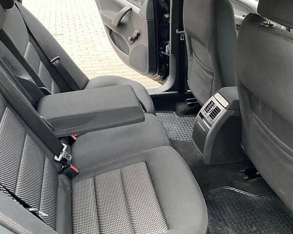 Чорний Шкода Октавія, об'ємом двигуна 1.8 л та пробігом 207 тис. км за 6500 $, фото 26 на Automoto.ua