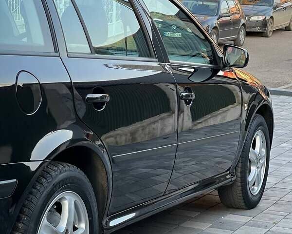 Черный Шкода Октавия, объемом двигателя 1.6 л и пробегом 189 тыс. км за 6200 $, фото 38 на Automoto.ua