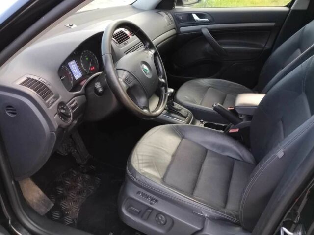 Шкода Октавия 2008 в Полтаве на Automoto.ua Черный Шкода Октавия, объемом двигателя 2 л и пробегом 239 тыс. км за 1950 $, фото 4 на Automoto.ua