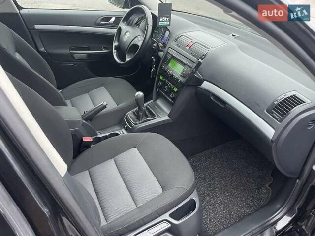 Черный Шкода Октавия, объемом двигателя 1.6 л и пробегом 193 тыс. км за 7650 $, фото 16 на Automoto.ua