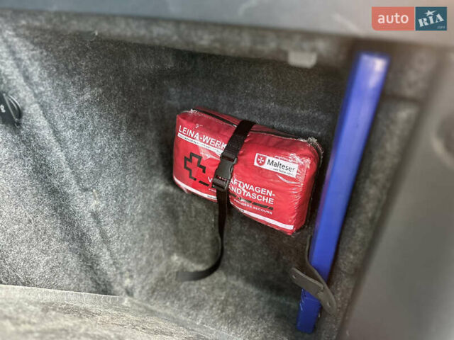 Чорний Шкода Октавія, об'ємом двигуна 1.8 л та пробігом 220 тис. км за 6590 $, фото 117 на Automoto.ua