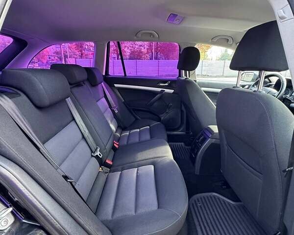 Черный Шкода Октавия, объемом двигателя 1.6 л и пробегом 212 тыс. км за 6999 $, фото 10 на Automoto.ua