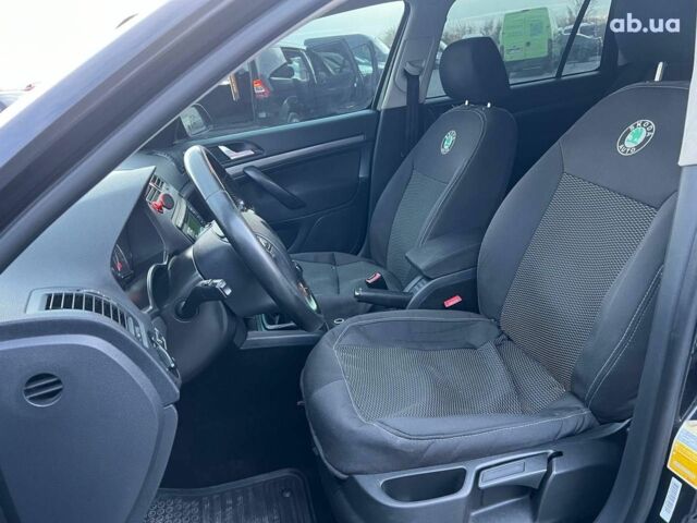 Чорний Шкода Октавія, об'ємом двигуна 2 л та пробігом 307 тис. км за 6990 $, фото 16 на Automoto.ua