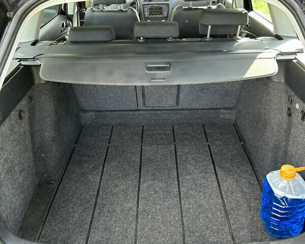 Чорний Шкода Октавія, об'ємом двигуна 1.8 л та пробігом 294 тис. км за 5999 $, фото 16 на Automoto.ua