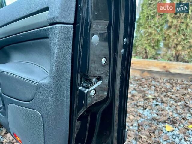 Чорний Шкода Октавія, об'ємом двигуна 1.8 л та пробігом 182 тис. км за 5999 $, фото 128 на Automoto.ua