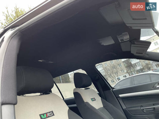 Черный Шкода Октавия, объемом двигателя 2 л и пробегом 291 тыс. км за 7400 $, фото 12 на Automoto.ua