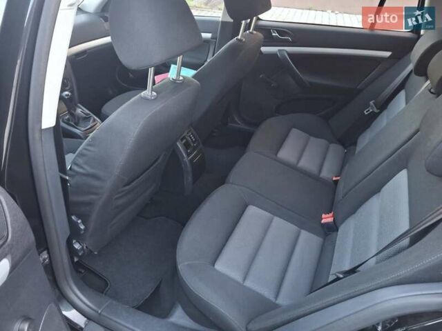 Черный Шкода Октавия, объемом двигателя 1.8 л и пробегом 262 тыс. км за 6300 $, фото 23 на Automoto.ua