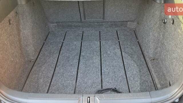 Черный Шкода Октавия, объемом двигателя 1.6 л и пробегом 245 тыс. км за 6999 $, фото 15 на Automoto.ua