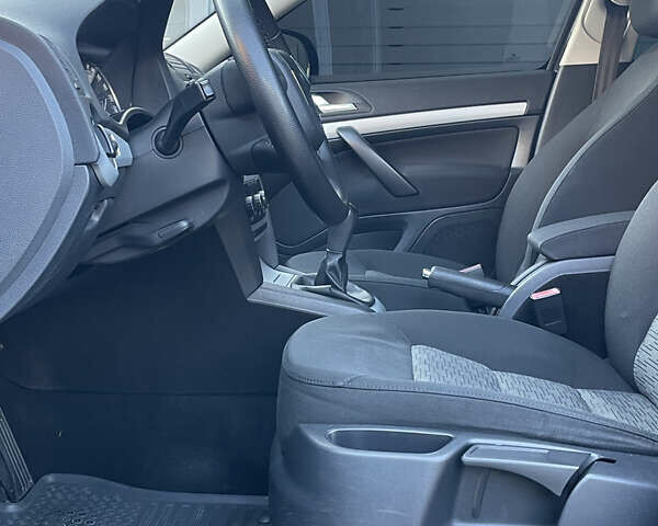 Черный Шкода Октавия, объемом двигателя 1.6 л и пробегом 288 тыс. км за 6650 $, фото 11 на Automoto.ua