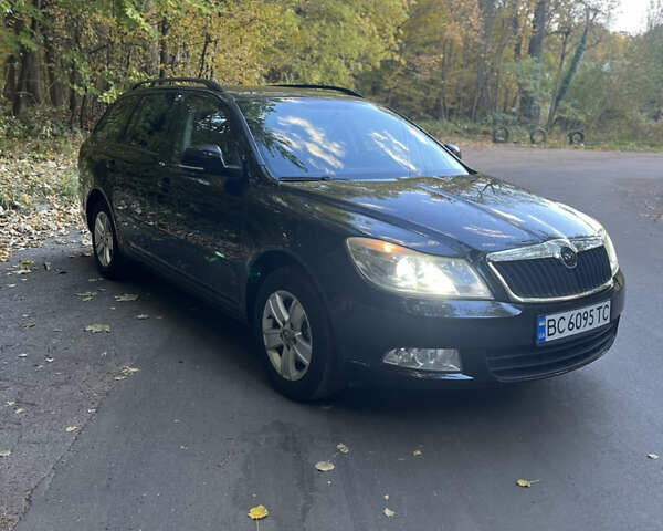 Черный Шкода Октавия, объемом двигателя 1.8 л и пробегом 185 тыс. км за 6400 $, фото 5 на Automoto.ua