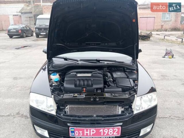 Чорний Шкода Октавія, об'ємом двигуна 1.6 л та пробігом 218 тис. км за 6700 $, фото 9 на Automoto.ua