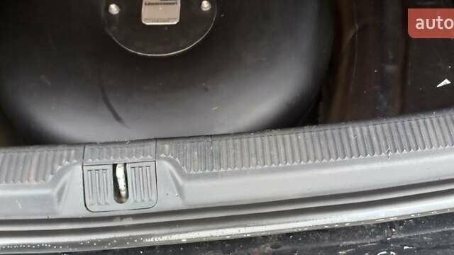 Чорний Шкода Октавія, об'ємом двигуна 1.6 л та пробігом 227 тис. км за 7499 $, фото 5 на Automoto.ua