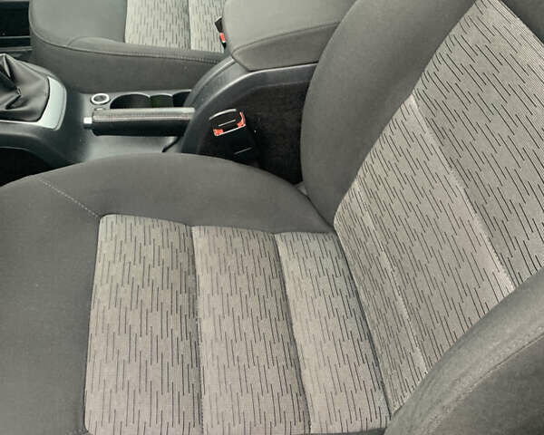 Чорний Шкода Октавія, об'ємом двигуна 0 л та пробігом 215 тис. км за 7600 $, фото 10 на Automoto.ua