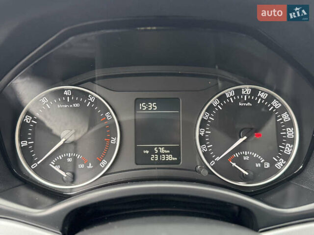 Чорний Шкода Октавія, об'ємом двигуна 1.4 л та пробігом 232 тис. км за 7200 $, фото 36 на Automoto.ua