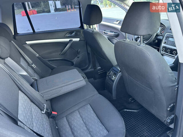 Шкода Октавия 2009 в Полтаве на Automoto.ua Черный Шкода Октавия, объемом двигателя 1.8 л и пробегом 195 тыс. км за 7799 $, фото 46 на Automoto.ua