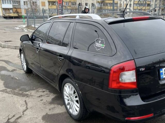 Черный Шкода Октавия, объемом двигателя 1.8 л и пробегом 240 тыс. км за 8900 $, фото 1 на Automoto.ua