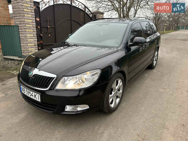 Черный Шкода Октавия, объемом двигателя 1.6 л и пробегом 316 тыс. км за 6999 $, фото 5 на Automoto.ua