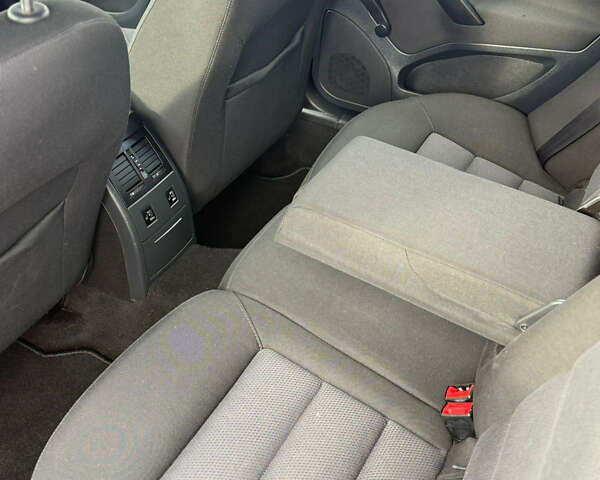 Черный Шкода Октавия, объемом двигателя 1.6 л и пробегом 172 тыс. км за 7977 $, фото 105 на Automoto.ua