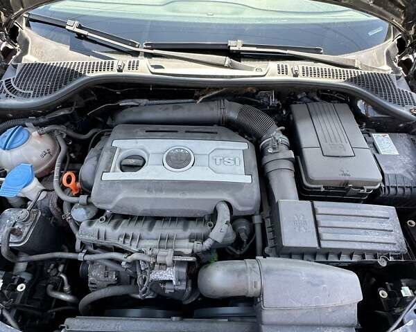 Черный Шкода Октавия, объемом двигателя 1.8 л и пробегом 250 тыс. км за 7800 $, фото 39 на Automoto.ua