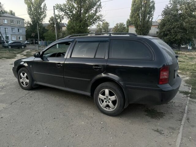 Черный Шкода Октавия, объемом двигателя 1.9 л и пробегом 185 тыс. км за 4990 $, фото 3 на Automoto.ua