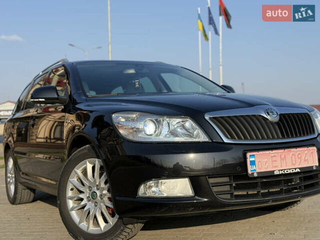 Черный Шкода Октавия, объемом двигателя 0 л и пробегом 215 тыс. км за 8800 $, фото 128 на Automoto.ua