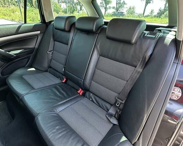 Черный Шкода Октавия, объемом двигателя 1.8 л и пробегом 250 тыс. км за 8300 $, фото 16 на Automoto.ua