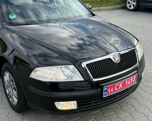 Шкода Октавия 2009 в Виннице на Automoto.ua Черный Шкода Октавия, объемом двигателя 1.6 л и пробегом 172 тыс. км за 7999 $, фото 53 на Automoto.ua