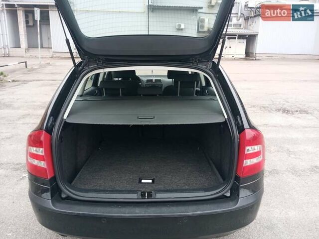 Чорний Шкода Октавія, об'ємом двигуна 1.6 л та пробігом 218 тис. км за 6700 $, фото 12 на Automoto.ua