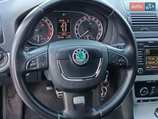 Чорний Шкода Октавія, об'ємом двигуна 2 л та пробігом 252 тис. км за 7990 $, фото 40 на Automoto.ua