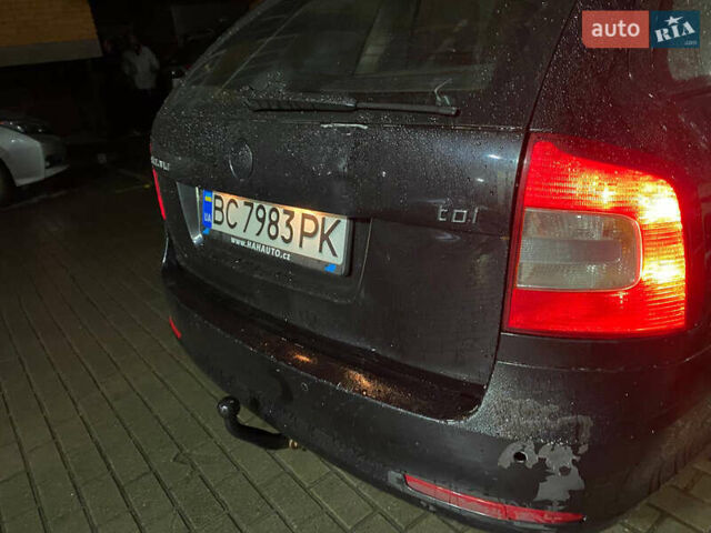 Чорний Шкода Октавія, об'ємом двигуна 1.9 л та пробігом 224 тис. км за 6300 $, фото 6 на Automoto.ua