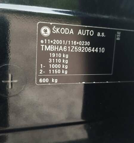 Черный Шкода Октавия, объемом двигателя 1.6 л и пробегом 149 тыс. км за 8799 $, фото 29 на Automoto.ua
