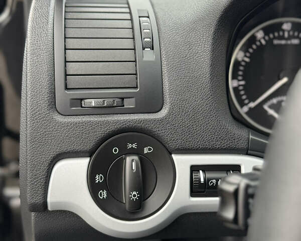 Чорний Шкода Октавія, об'ємом двигуна 1.4 л та пробігом 232 тис. км за 7200 $, фото 39 на Automoto.ua