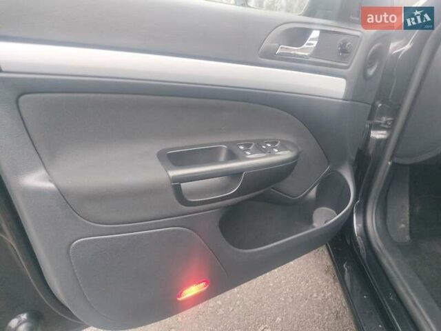 Черный Шкода Октавия, объемом двигателя 1.4 л и пробегом 179 тыс. км за 6700 $, фото 1 на Automoto.ua