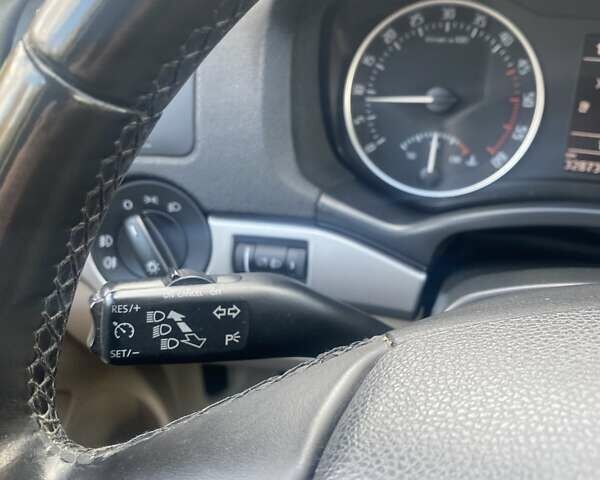 Чорний Шкода Октавія, об'ємом двигуна 1.97 л та пробігом 330 тис. км за 8000 $, фото 16 на Automoto.ua