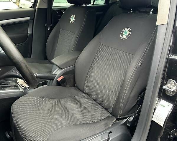 Чорний Шкода Октавія, об'ємом двигуна 1.8 л та пробігом 229 тис. км за 7800 $, фото 25 на Automoto.ua