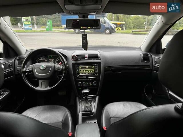 Черный Шкода Октавия, объемом двигателя 1.8 л и пробегом 206 тыс. км за 9400 $, фото 7 на Automoto.ua