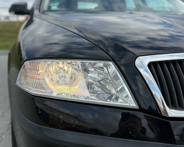 Шкода Октавия 2009 в Виннице на Automoto.ua Черный Шкода Октавия, объемом двигателя 1.6 л и пробегом 172 тыс. км за 7999 $, фото 56 на Automoto.ua