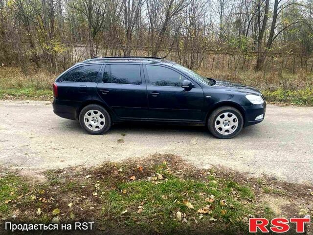 Черный Шкода Октавия, объемом двигателя 1.8 л и пробегом 313 тыс. км за 6300 $, фото 1 на Automoto.ua