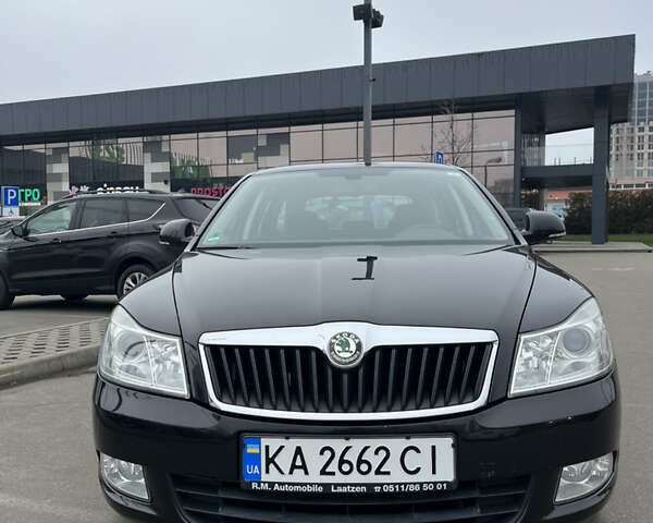 Черный Шкода Октавия, объемом двигателя 1.39 л и пробегом 199 тыс. км за 7200 $, фото 1 на Automoto.ua