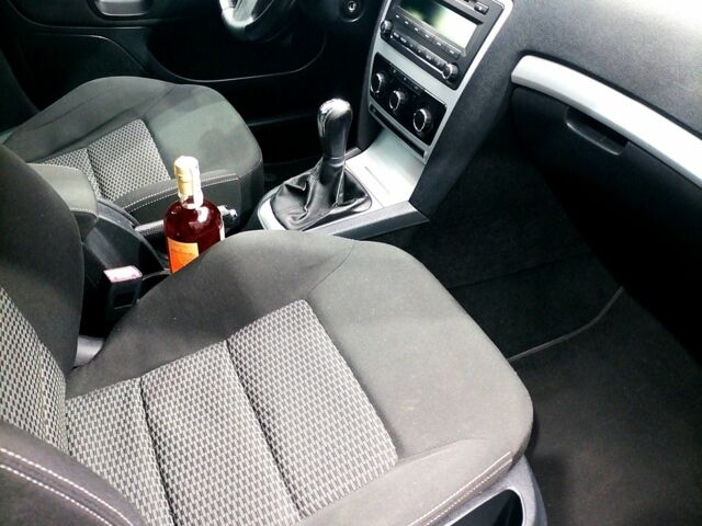 Черный Шкода Октавия, объемом двигателя 0 л и пробегом 221 тыс. км за 7200 $, фото 14 на Automoto.ua