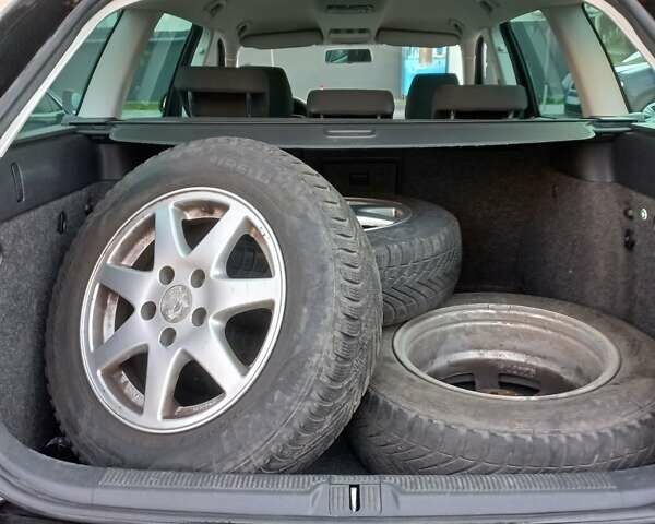 Чорний Шкода Октавія, об'ємом двигуна 1.8 л та пробігом 154 тис. км за 7000 $, фото 9 на Automoto.ua