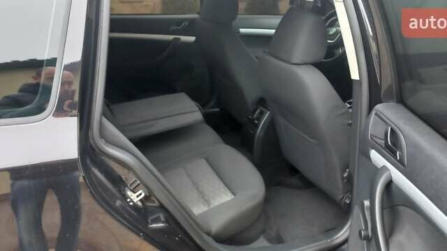 Чорний Шкода Октавія, об'ємом двигуна 1.6 л та пробігом 227 тис. км за 7499 $, фото 4 на Automoto.ua