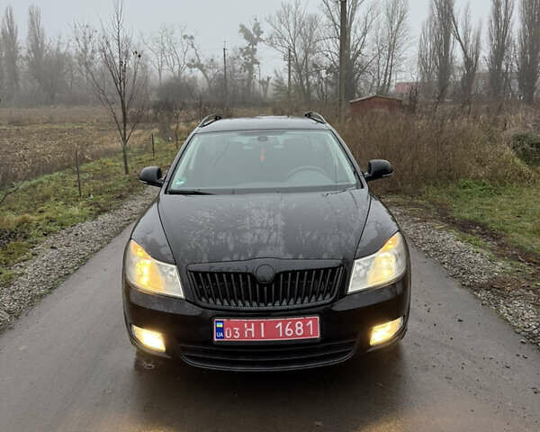 Чорний Шкода Октавія, об'ємом двигуна 1.4 л та пробігом 217 тис. км за 6500 $, фото 2 на Automoto.ua