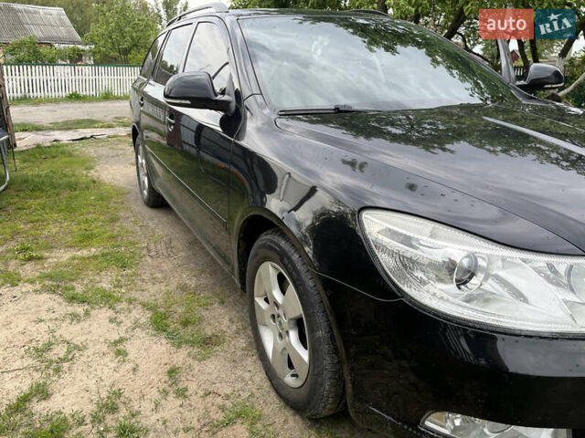 Черный Шкода Октавия, объемом двигателя 1.8 л и пробегом 207 тыс. км за 7700 $, фото 1 на Automoto.ua