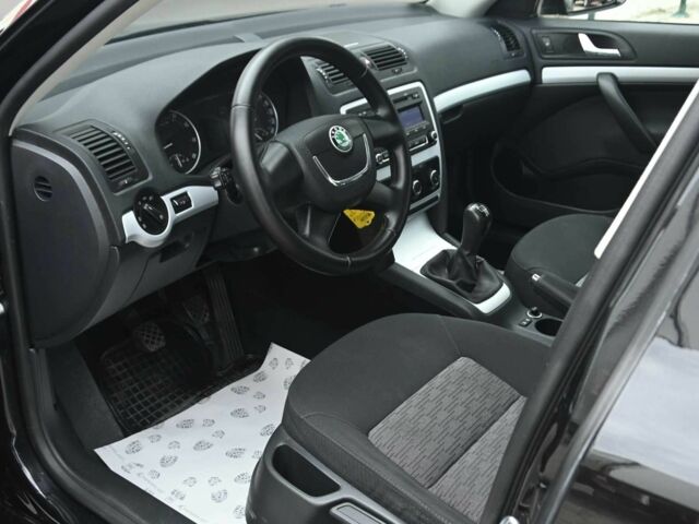 Черный Шкода Октавия, объемом двигателя 1.6 л и пробегом 209 тыс. км за 8499 $, фото 9 на Automoto.ua